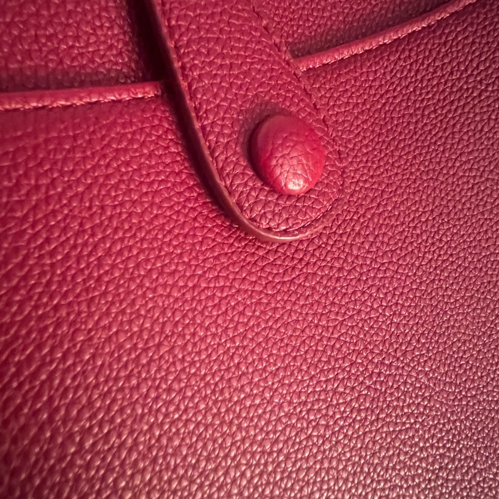 Ahdorned Maroon Vegan Leather Messenger Bag with Crossbody Strap IMMACULATE